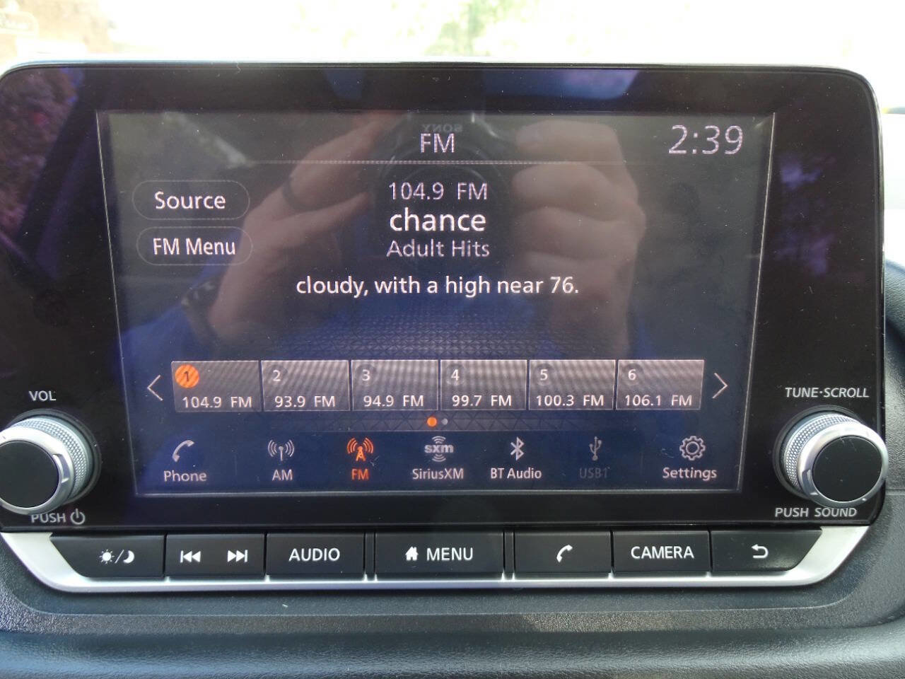 Used 2021 Nissan Rogue SV image 22