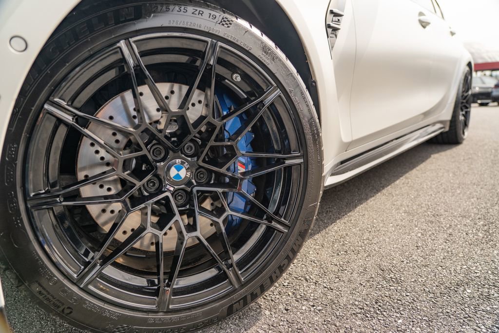 Used 2025 BMW M3 Competition w/ M Carbon Exterior Package image 3