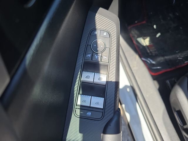 Used 2024 Mitsubishi Outlander Ralliart AWD/4WD image 14