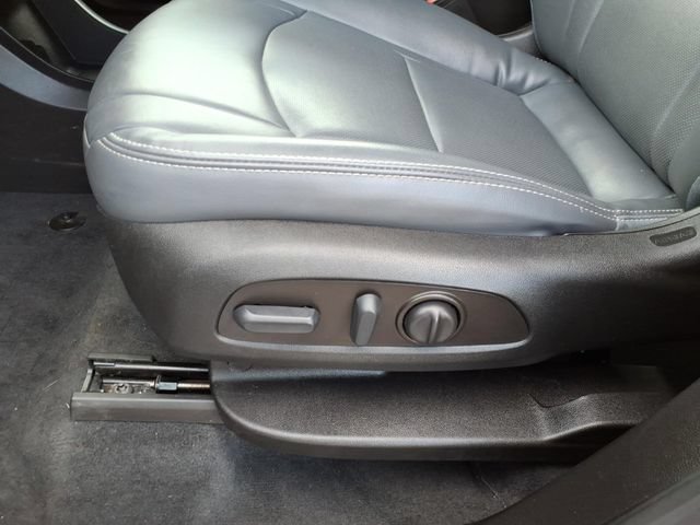 Used 2023 Buick Enclave Essence w/ Trailering Package, 5000 lbs. AWD/4WD image 13