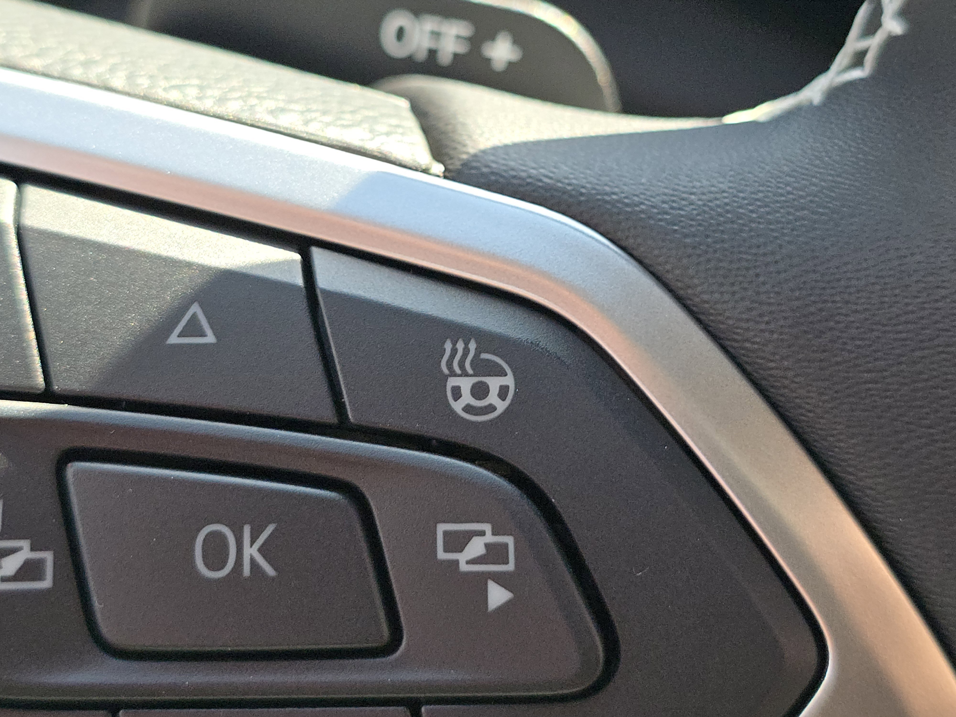 New 2026 Volkswagen Atlas SE image 13