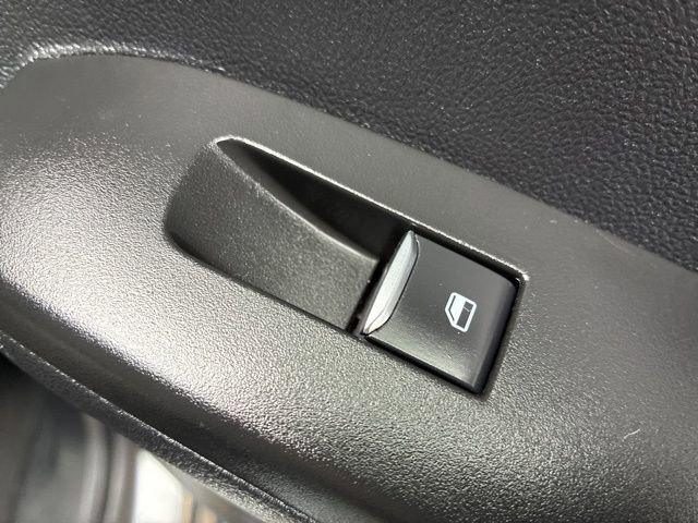 Used 2022 Ford Escape SE w/ Convenience Package image 23