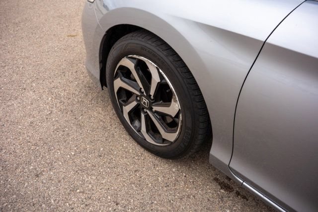Used 2016 Honda Accord EX-L image 12