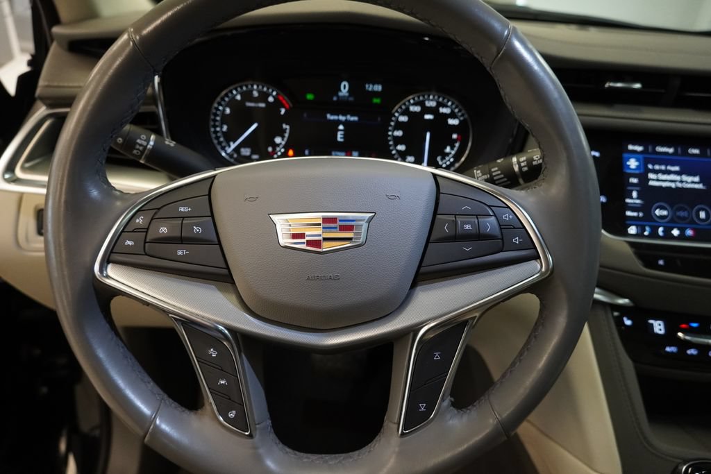 Used 2021 Cadillac XT5 Premium Luxury AWD/4WD image 7