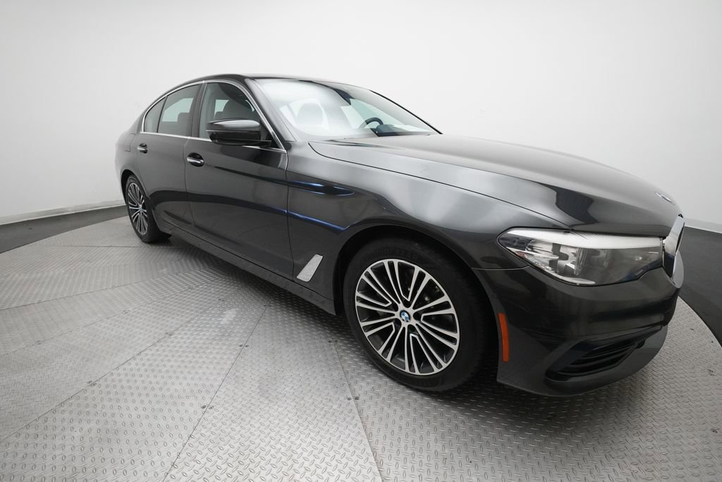 Used 2017 BMW 530i xDrive AWD/4WD image 39