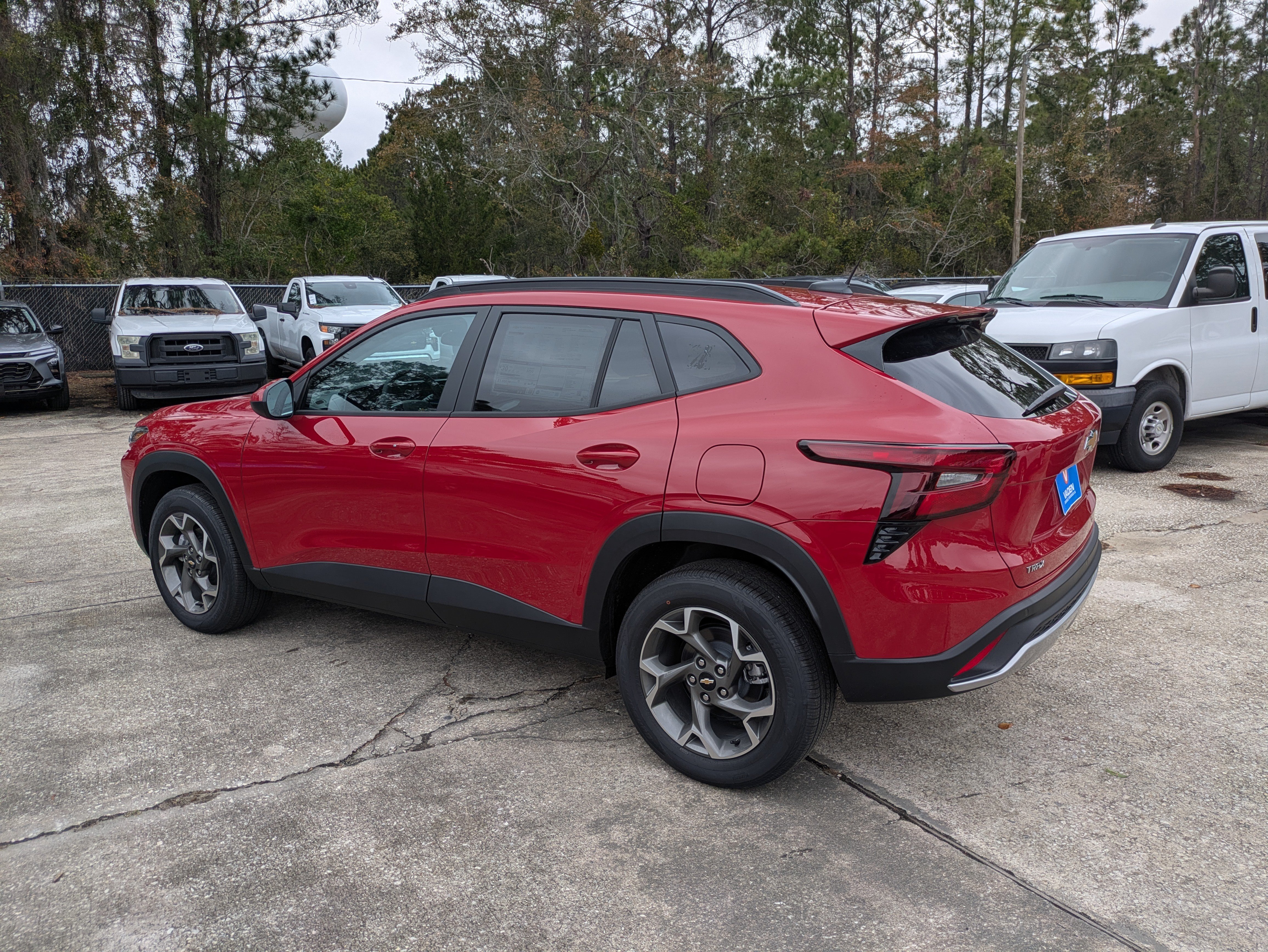 New 2026 Chevrolet Trax LT w/ Driver Confidence Package FWD image 27