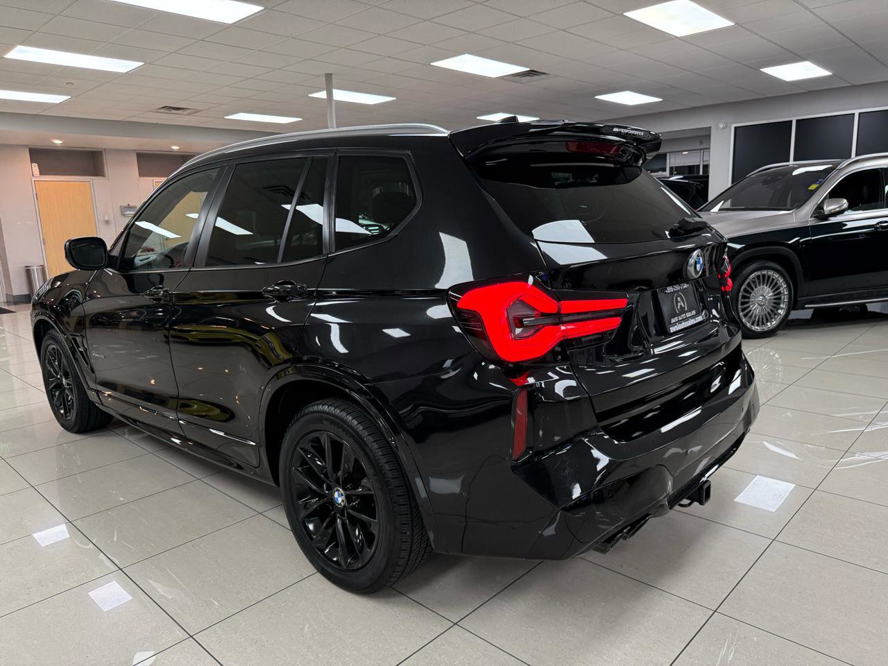 Used 2013 BMW X3 xDrive28i AWD/4WD image 8