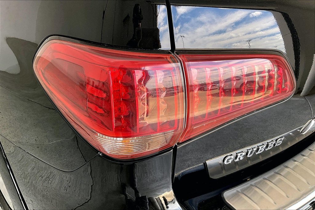Used 2011 INFINITI QX56 2WD w/ Theater Pkg image 40