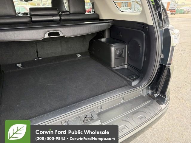 Used 2015 Toyota 4Runner Limited image 33