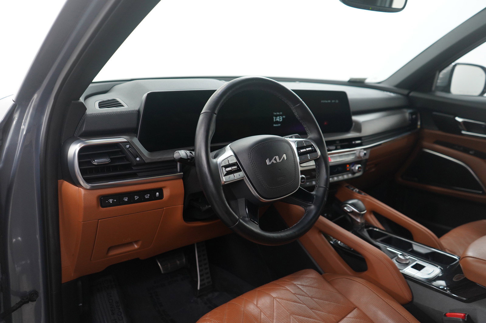 Used 2023 Kia Telluride SX X-Line image 17