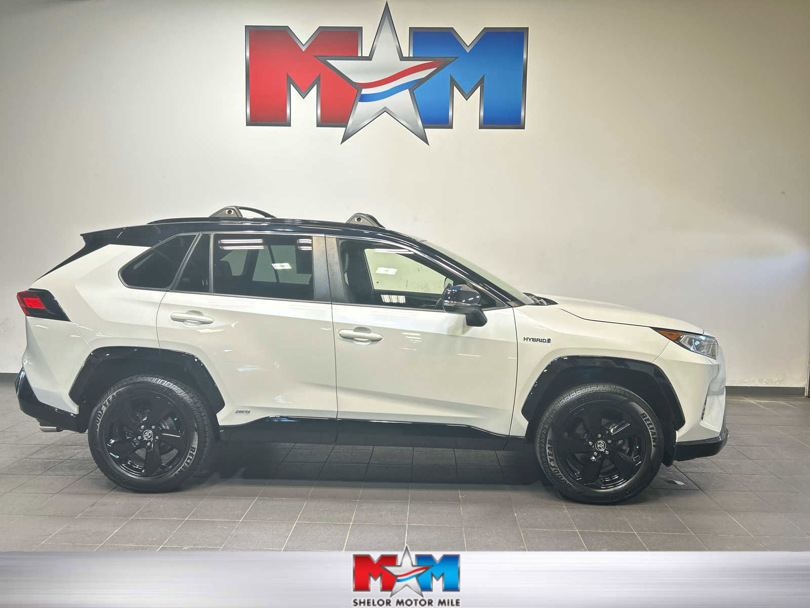 Used 2020 Toyota RAV4 XSE w/ All Weather Liner Package