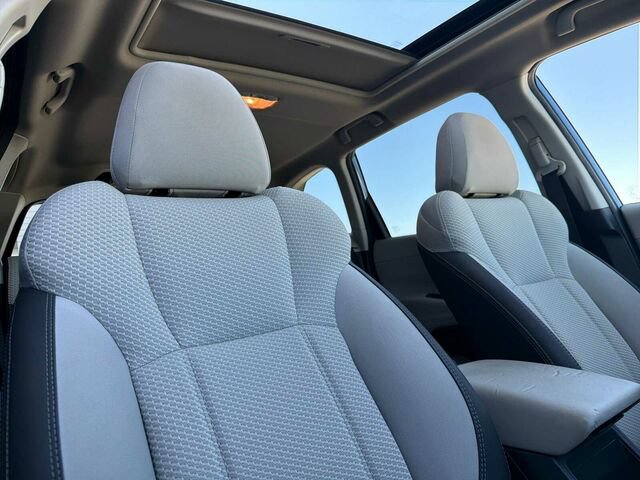 Used 2020 Subaru Forester Premium AWD/4WD image 21