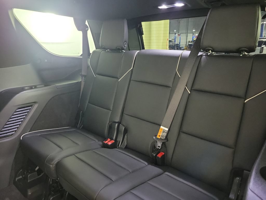 Certified 2026 Cadillac Escalade Luxury w/ Touring Package AWD/4WD image 11