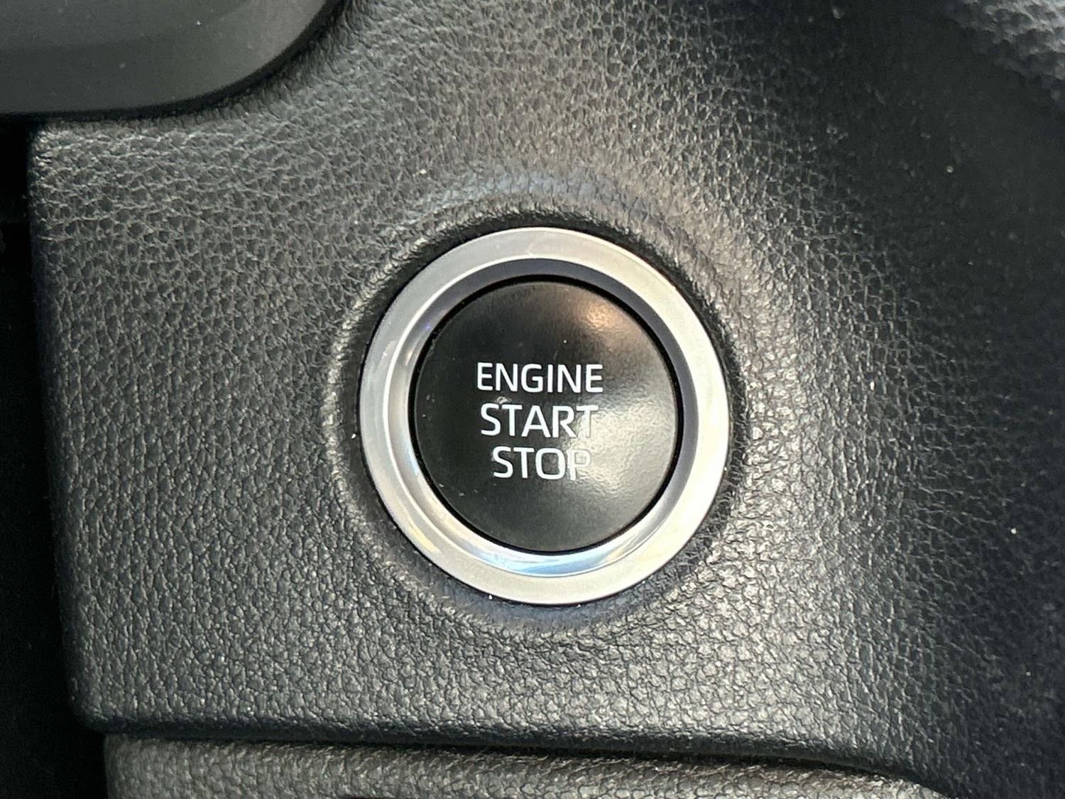 Used 2022 Toyota Tundra SR5 image 28