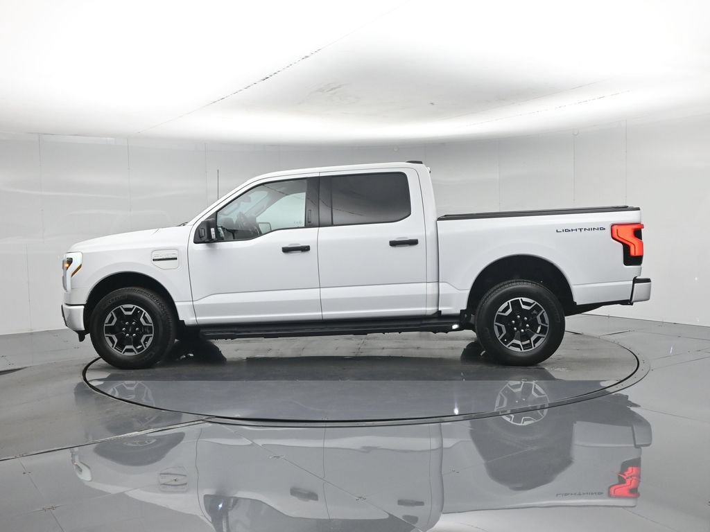 Certified 2023 Ford F150 Lightning XLT AWD/4WD image 28