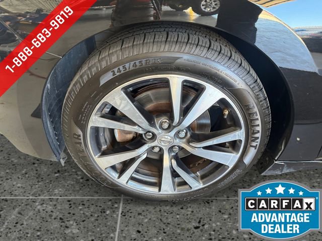 Used 2017 Nissan Maxima Platinum FWD image 25