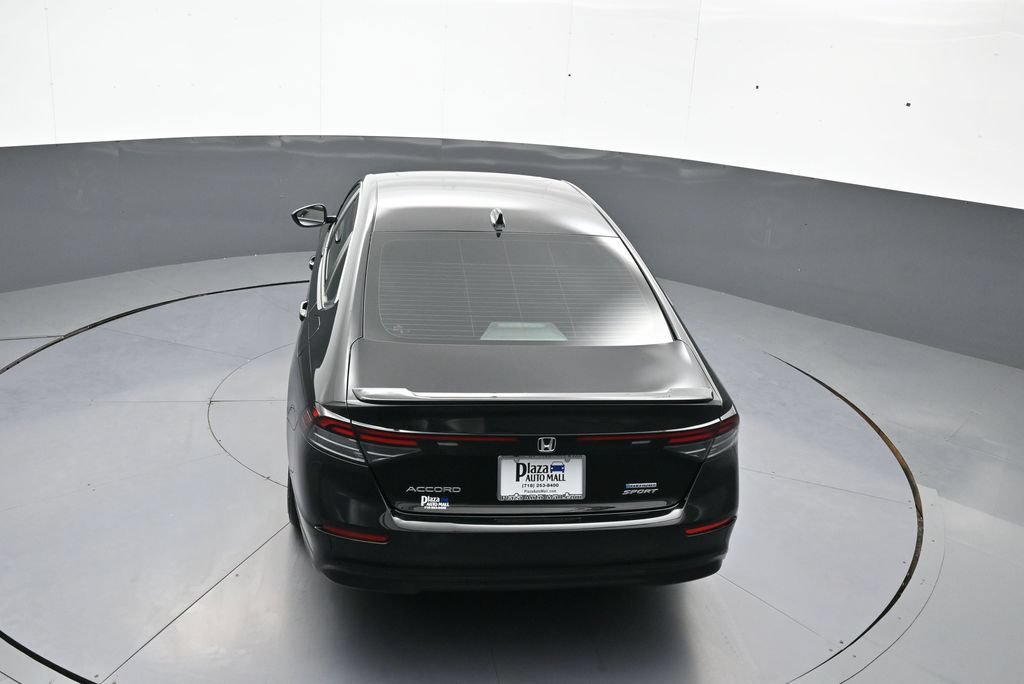 Used 2025 Honda Accord Sport image 38