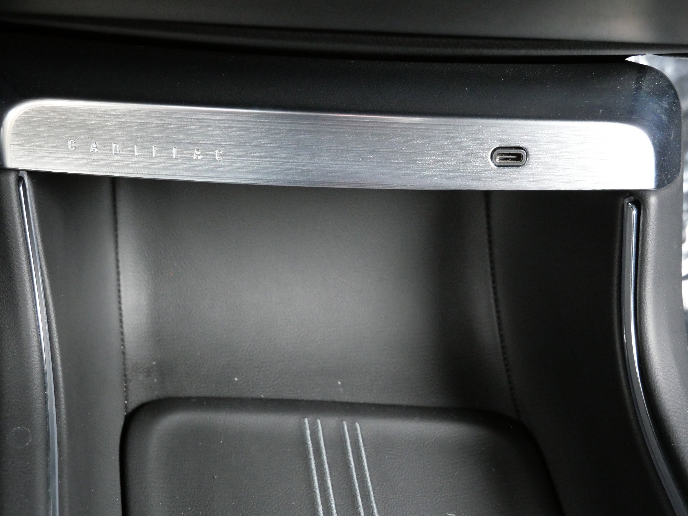 Certified 2024 Cadillac Lyriq Luxury w/ LPO, Floor Liner Package image 27