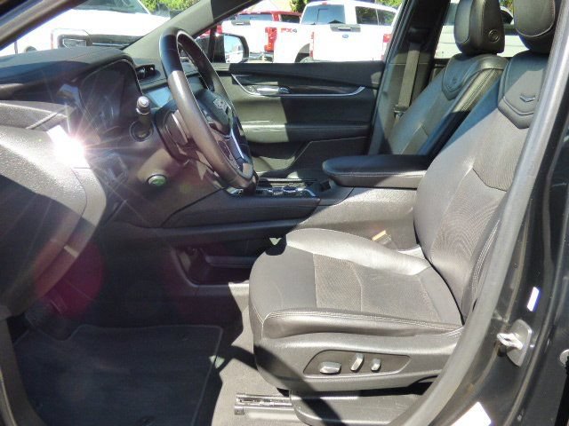 Used 2020 Cadillac XT5 Premium Luxury FWD image 26