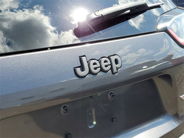 Used 2020 Jeep Cherokee Trailhawk w/ Cold Weather Group image 26