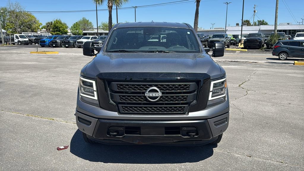 Used 2023 Nissan Titan SV w/ SV Convenience Package AWD/4WD image 9