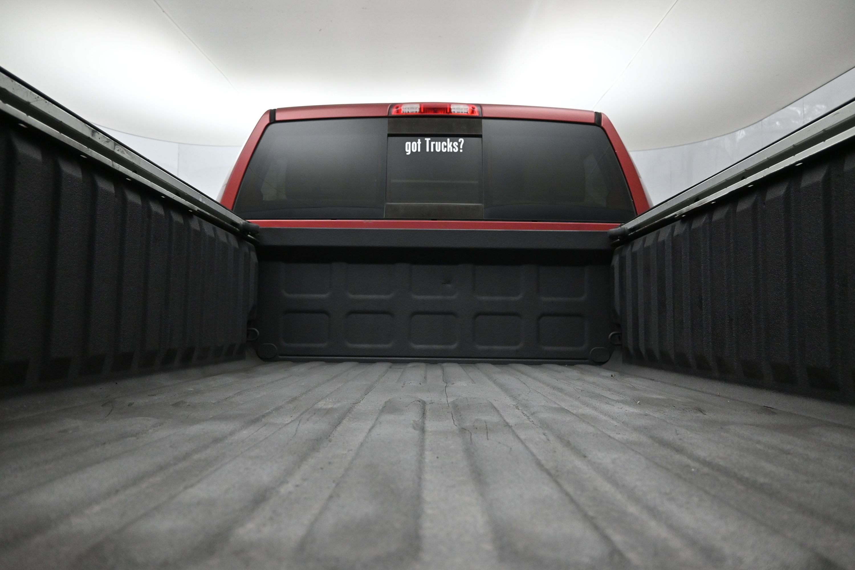 Used 2015 RAM 2500 Longhorn w/ Convenience Group AWD/4WD image 25