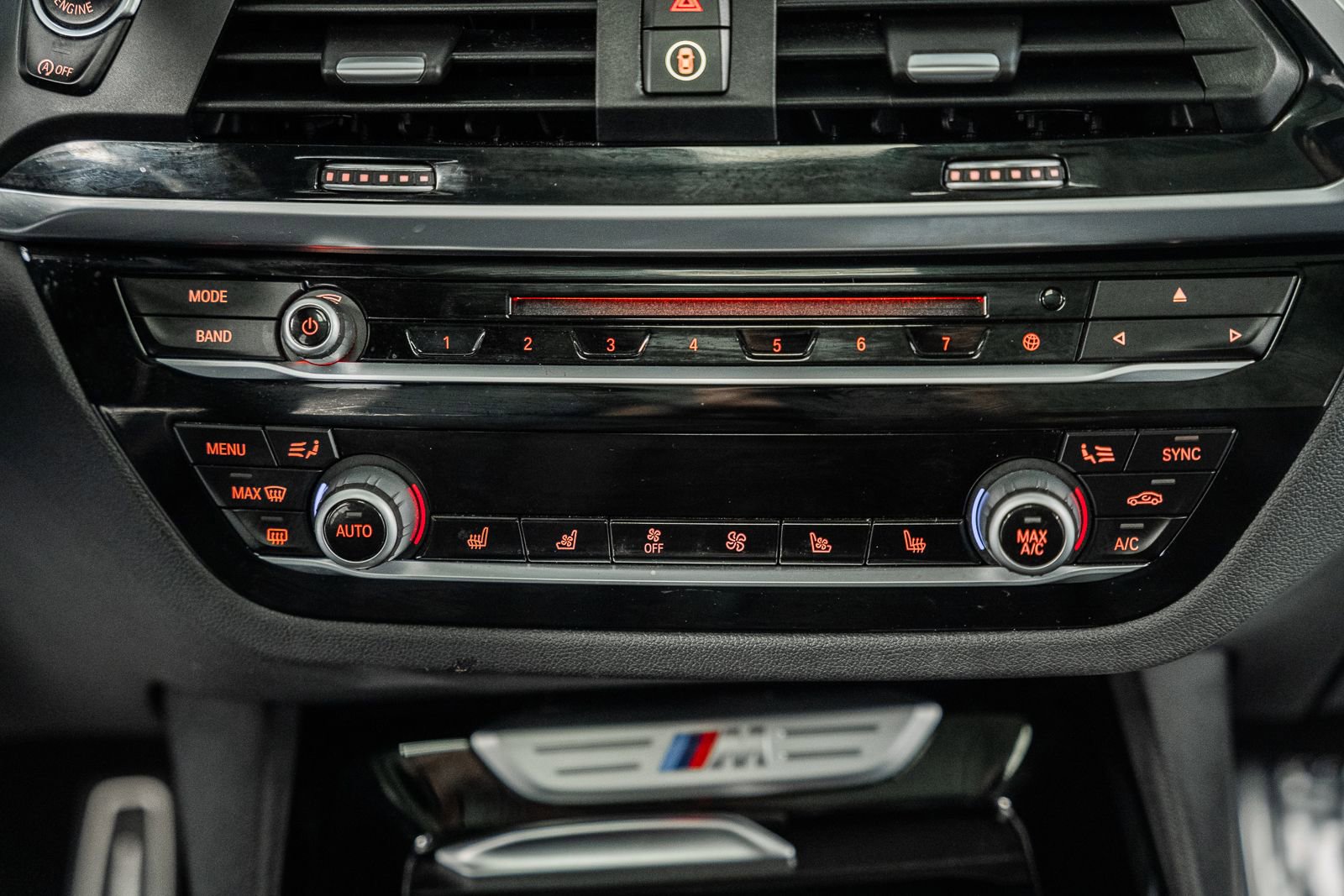 Used 2018 BMW X3 M40i image 31