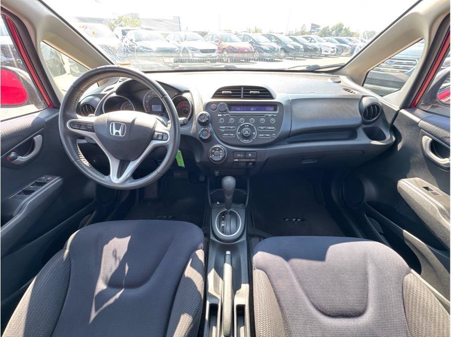 Used 2013 Honda Fit Sport image 4