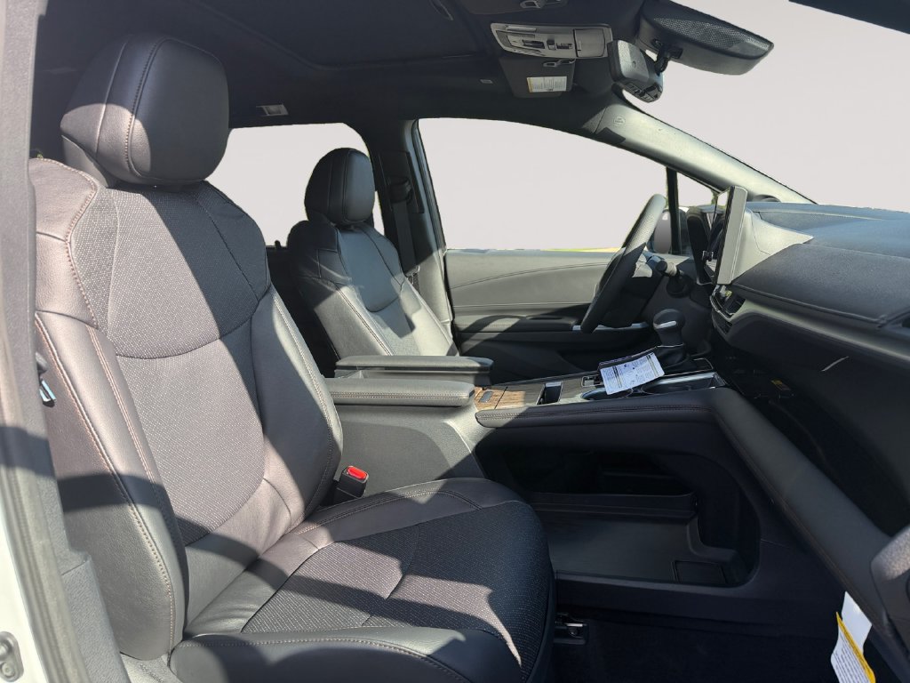 New 2026 Toyota Sienna Limited AWD/4WD image 15