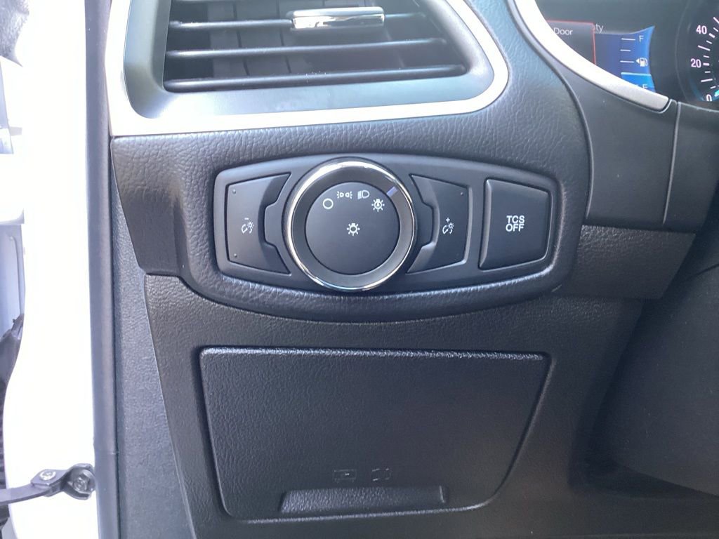 Used 2021 Ford Edge SE FWD image 56