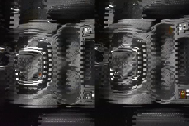 Used 2020 Nissan Rogue SV image 26