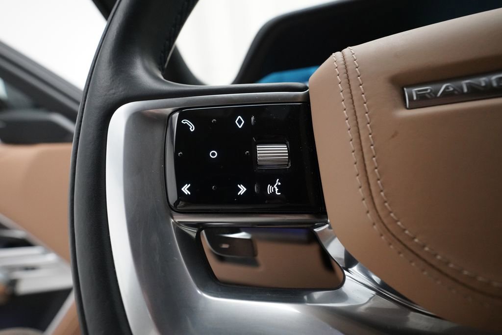 Used 2023 Land Rover Range Rover SE image 18