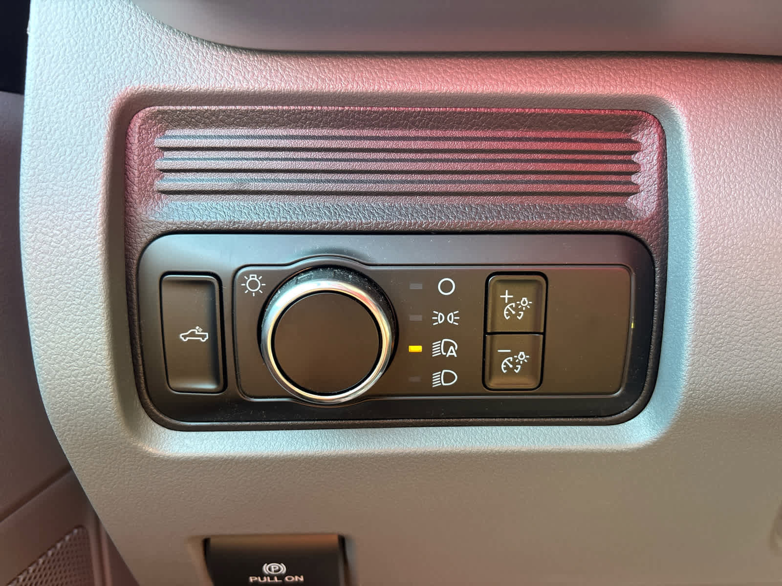 New 2025 Ford F350 XL w/ 360-Degree Camera Package image 15