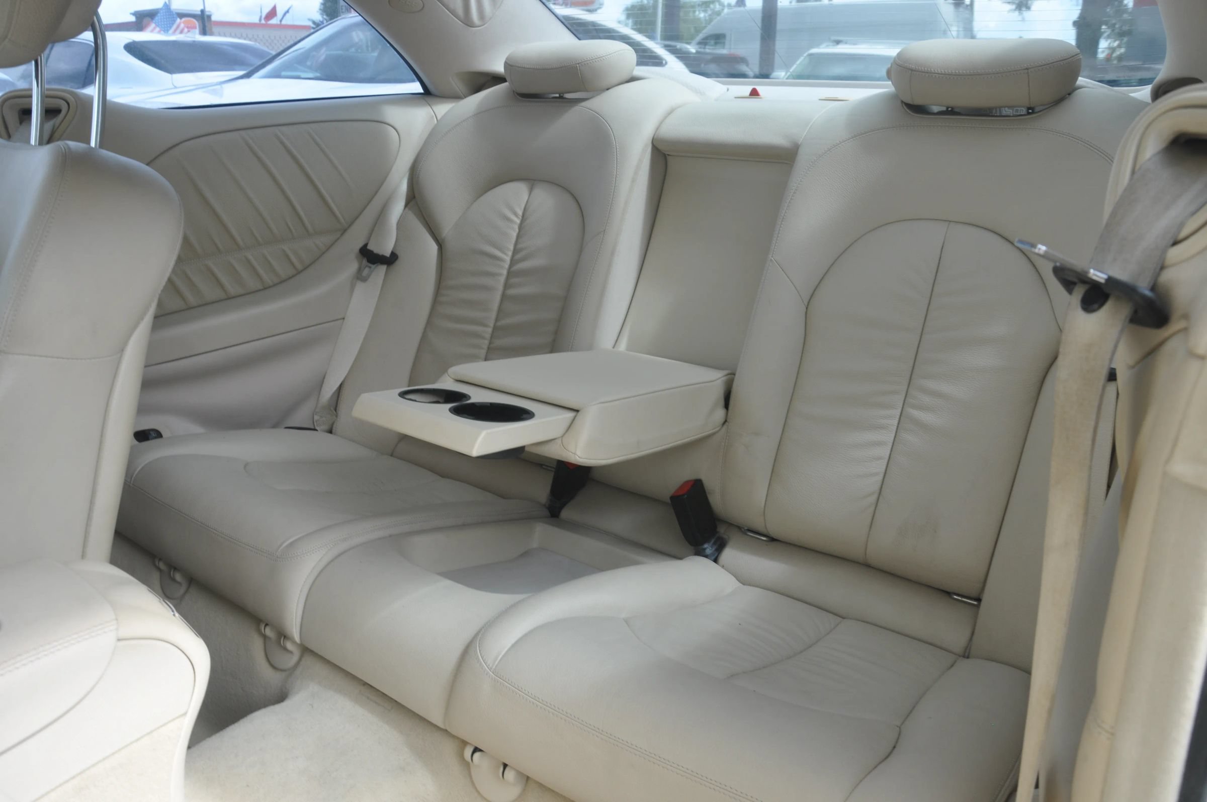 Used 2006 Mercedes-Benz CLK 350 Coupe image 26