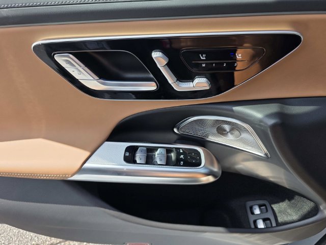 New 2027 Mercedes-Benz E 53 AMG e 4MATIC Sedan image 12