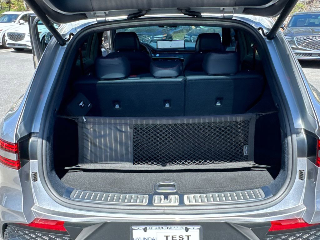 Used 2024 Genesis GV70 3.5T Sport w/ Sport Prestige Package image 18