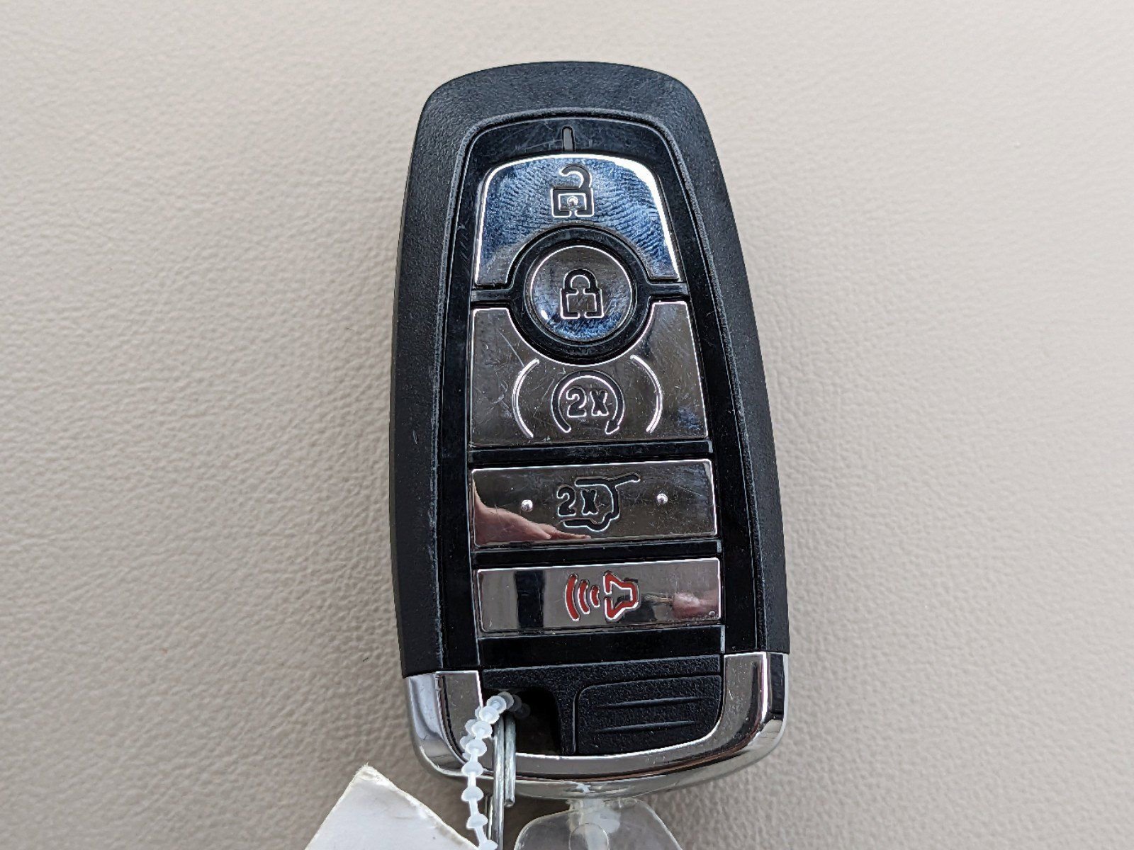 Certified 2023 Lincoln Nautilus Reserve w/ Equipment Group 202A image 30