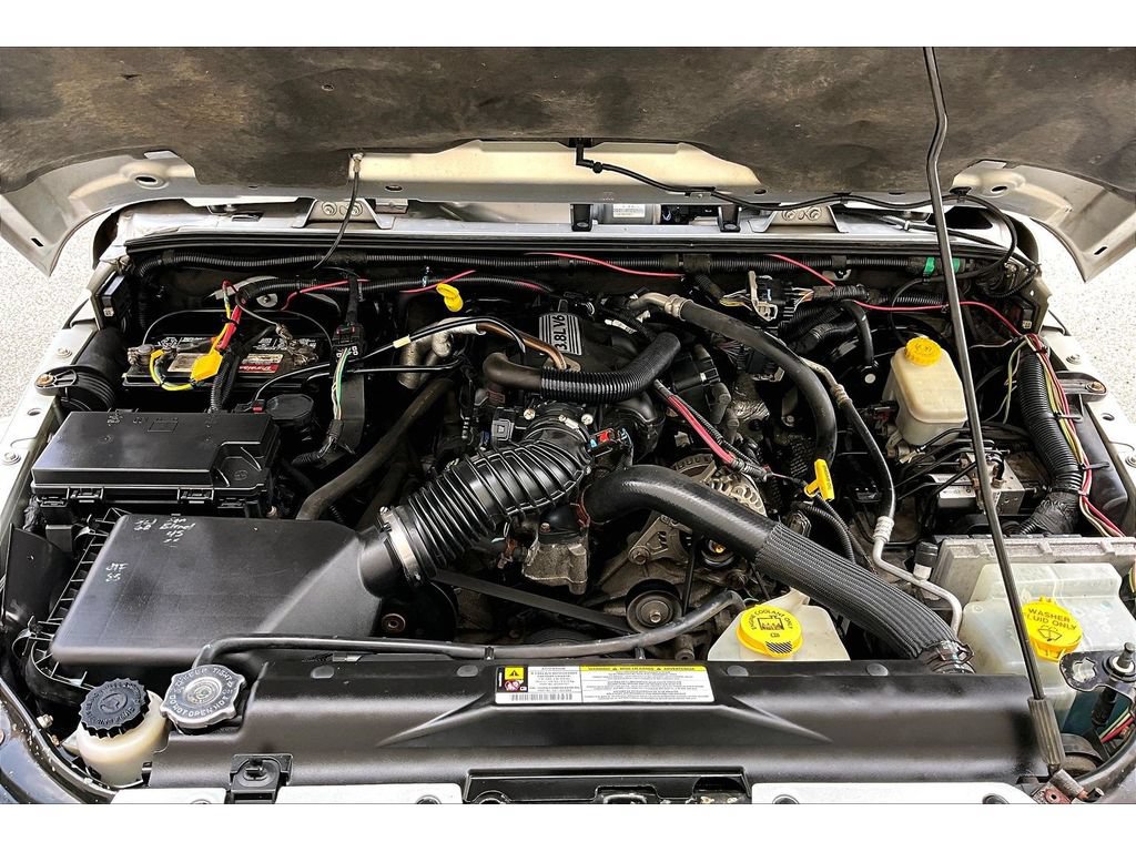 Used 2011 Jeep Wrangler Unlimited Sahara w/ Dual Top Group AWD/4WD image 54