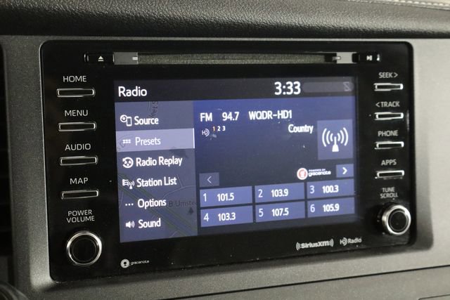 Used 2020 Toyota Sienna XLE w/ XLE Navigation Package image 30