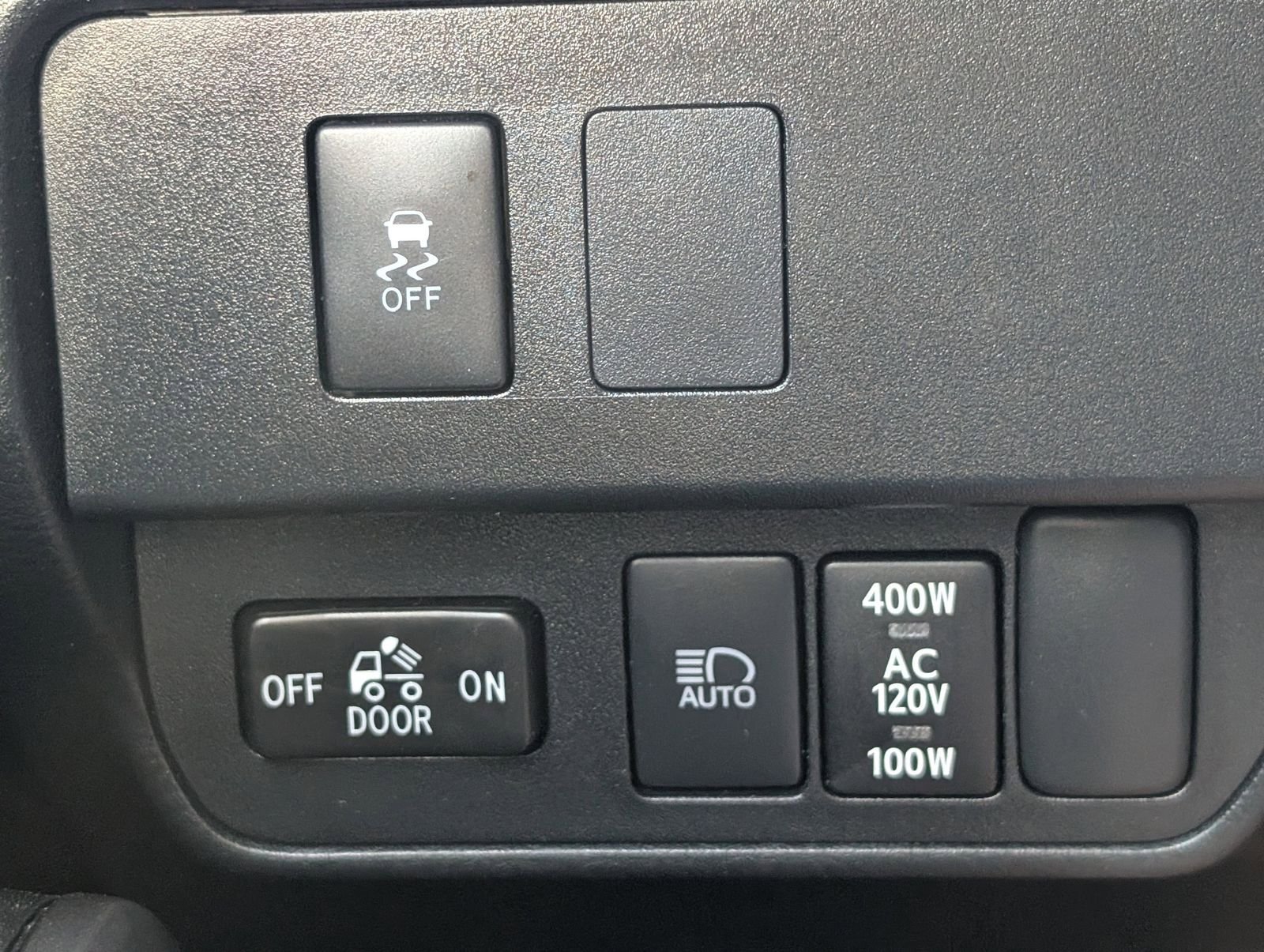 Used 2022 Toyota Tacoma TRD Sport w/ Technology Package AWD/4WD image 20
