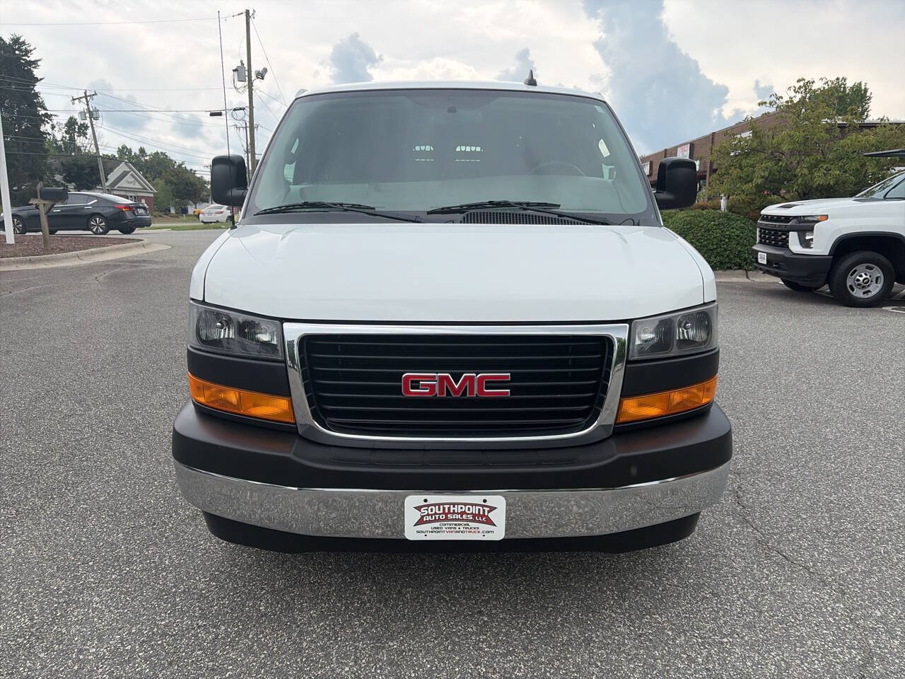 Used 2019 GMC Savana 2500 w/ Driver Convenience Package RWD image 8