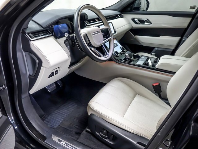 Used 2023 Land Rover Range Rover Velar HST image 10