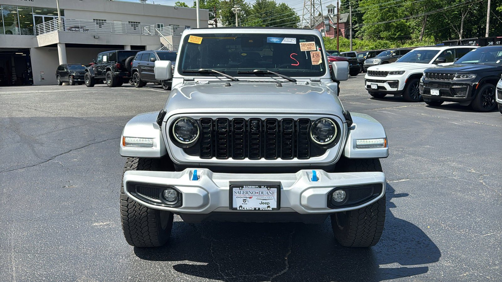 Used 2024 Jeep Wrangler High Altitude AWD/4WD image 11