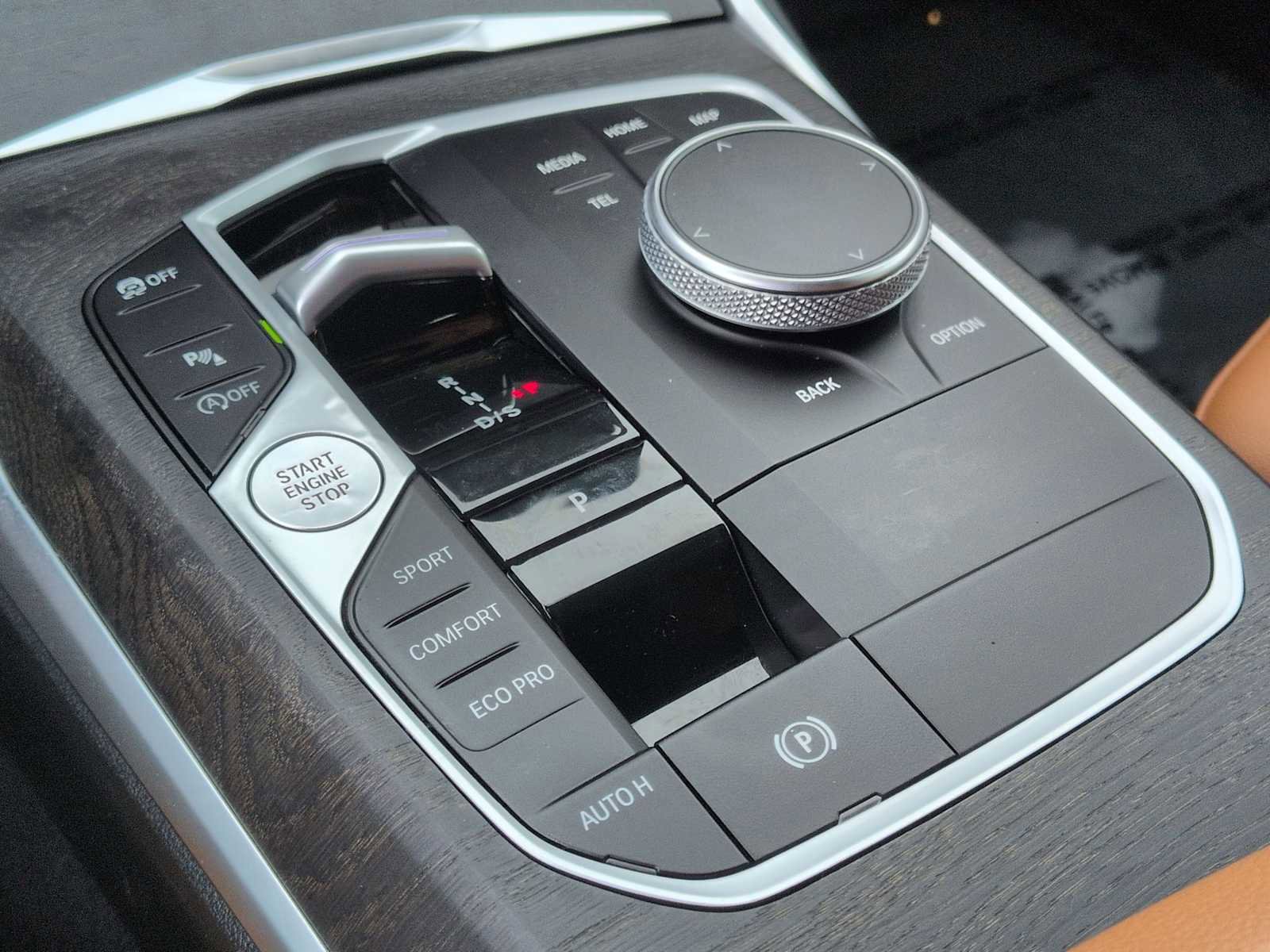 Used 2023 BMW 330i xDrive Sedan w/ Driving Assistance Package image 34