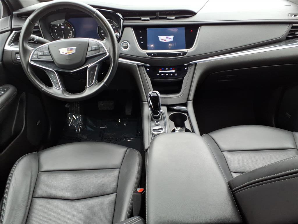 Used 2023 Cadillac XT5 Premium Luxury w/ Technology Package AWD/4WD image 34