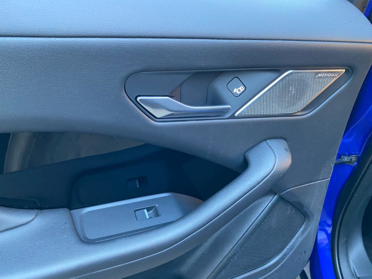 Used 2020 Jaguar I-PACE S image 25