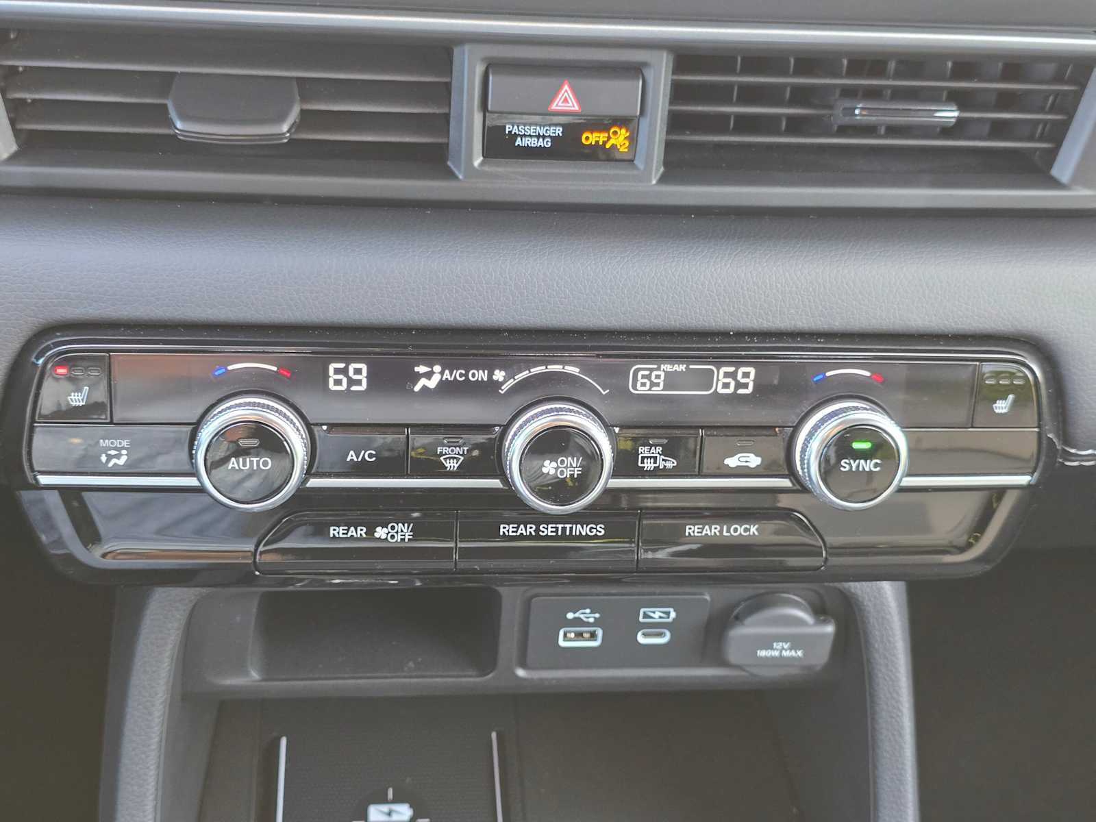 Used 2025 Honda Pilot EX-L image 31