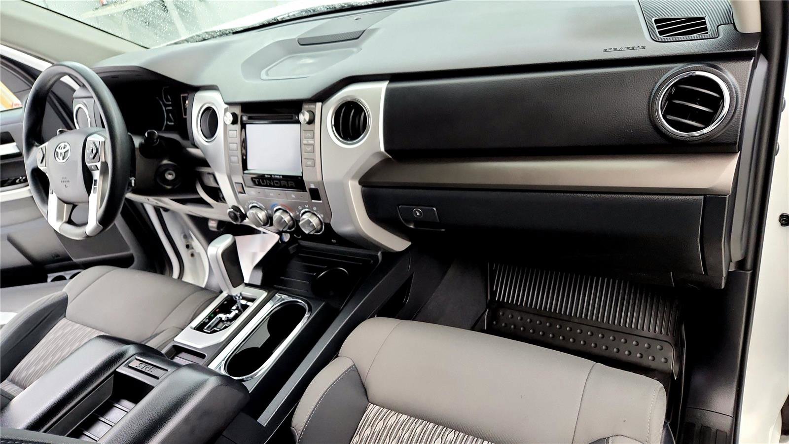 Used 2018 Toyota Tundra SR5 w/ TRD Off Road Package image 15