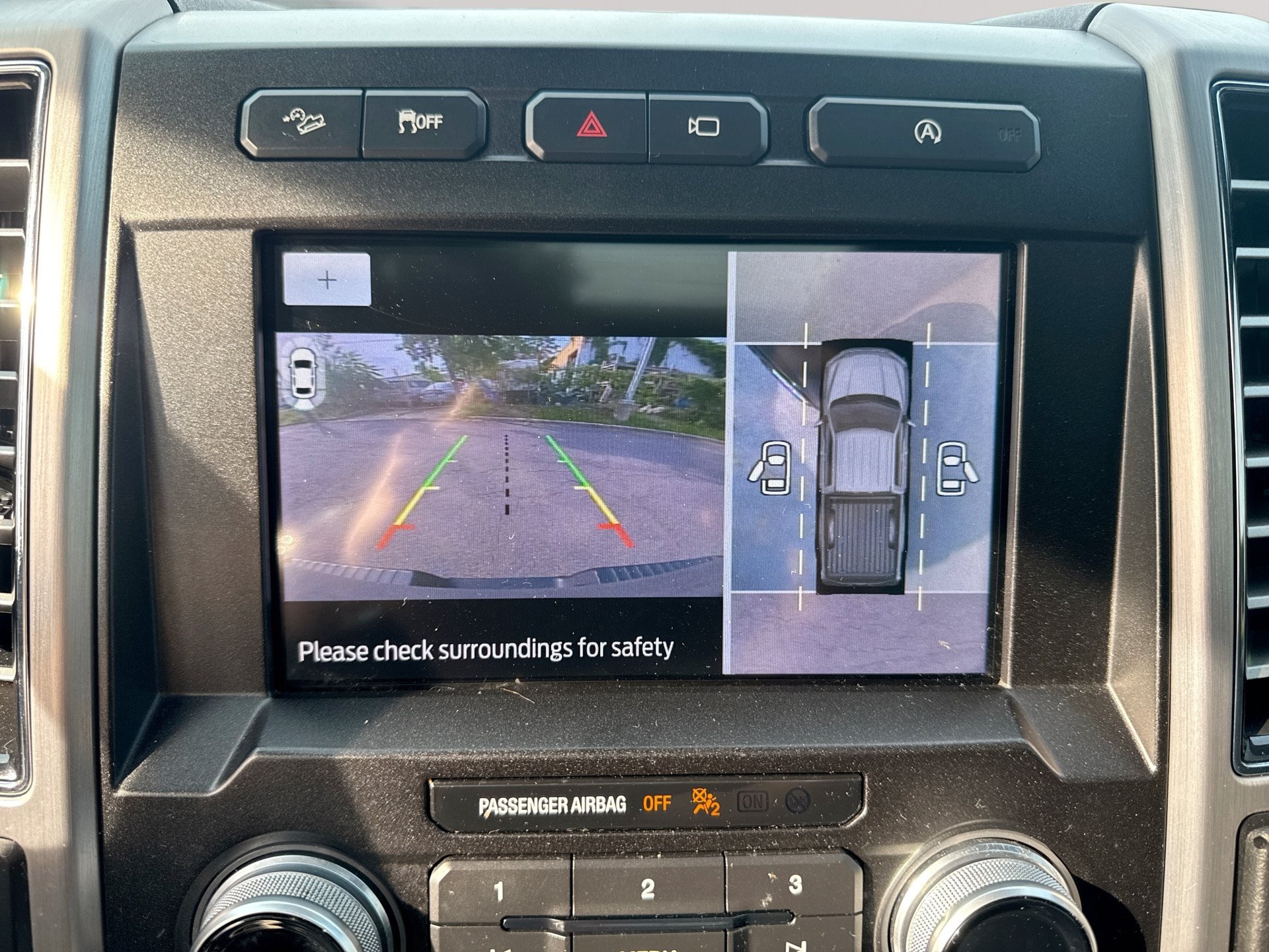 Used 2020 Ford F150 Platinum w/ Equipment Group 701A Luxury AWD/4WD image 25