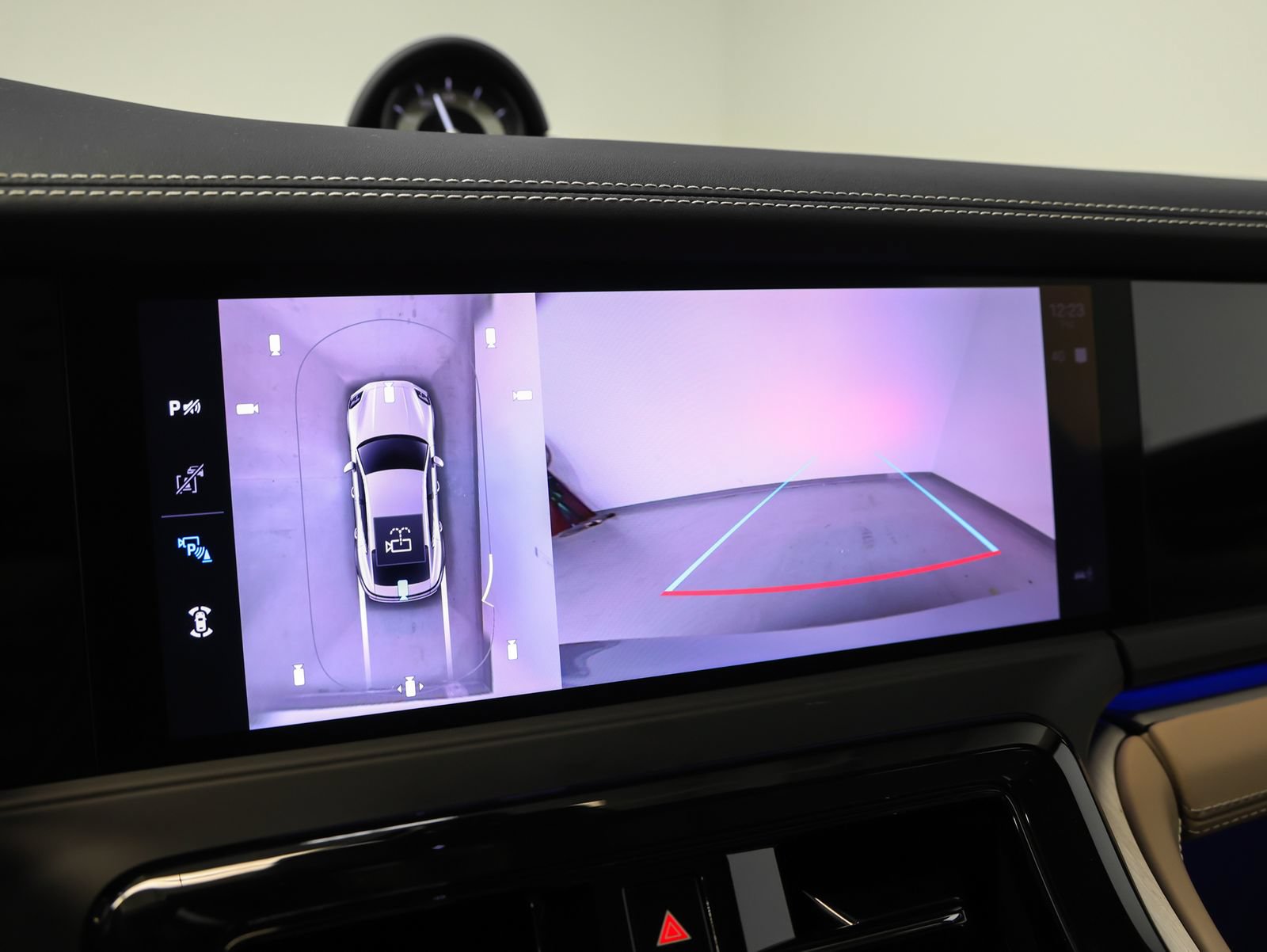 Certified 2026 Porsche Panamera GTS AWD/4WD image 53